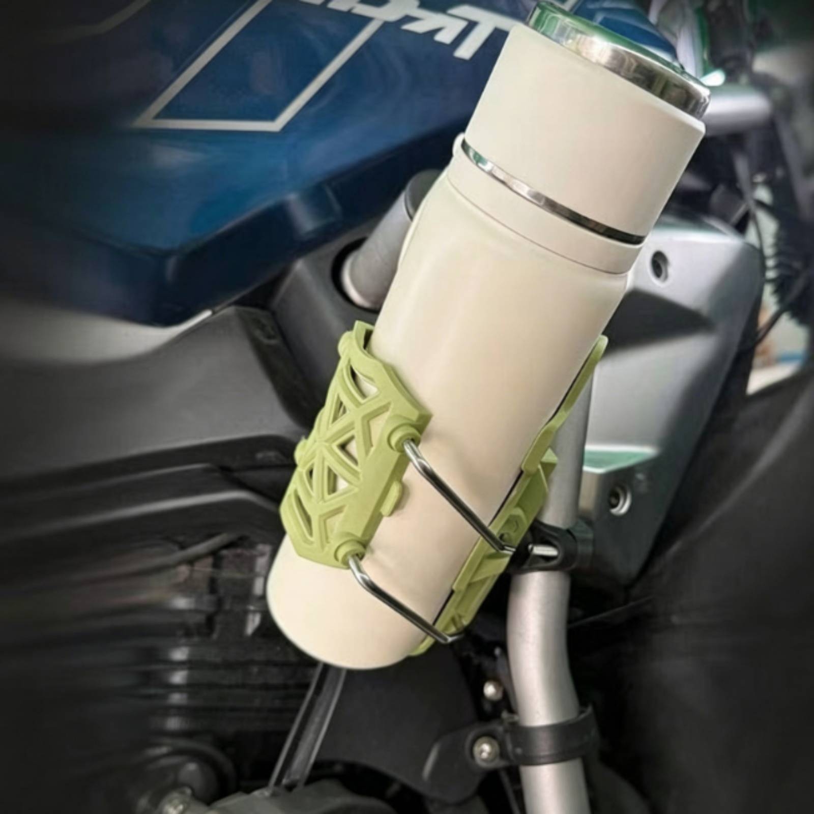 ที่วางแก้วสำหรับรถจักรยานยนต์  - Travel Accessories Holder บทวิจารณ์และราคา